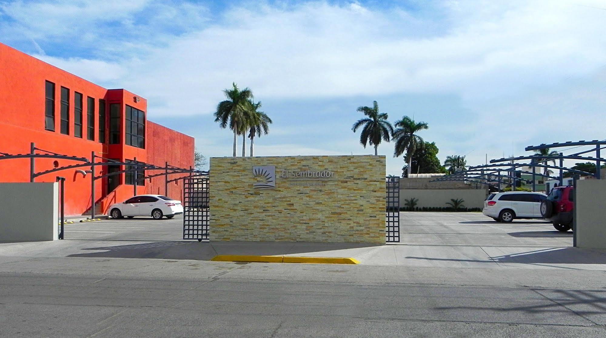Hotel El Sembrador Guasave ภายนอก รูปภาพ